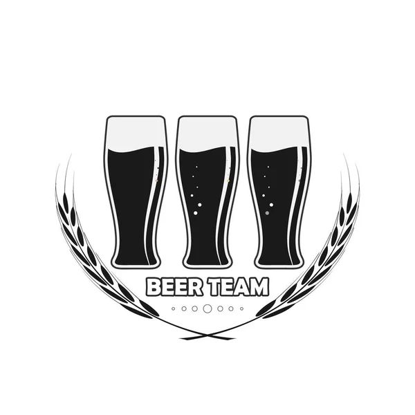 Tres Vasos Cerveza Con Las Palabras Beer Team Para Pegatinas — Archivo Imágenes Vectoriales