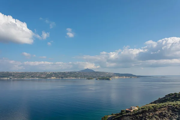 Deniz Manzarası Banka Arasındaki Körfez Stok Fotoğrafı — Stok fotoğraf