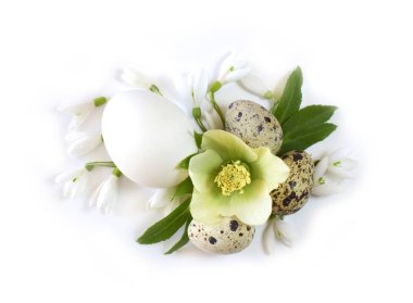 çiçekli ve yumurtalı paskalya arkaplanı