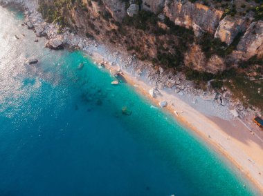 Adriyatik kıyısı, uçağın shot havadan görünümü