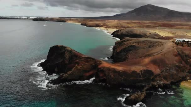 Malownicze widoki z plaży Papagayo na wyspie Lanzarote — Wideo stockowe