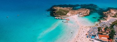 Ayia Napa 'daki güzel Nissi plajının hava manzarası