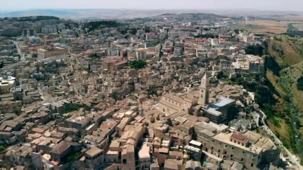 Vista panorámica de la antigua ciudad de Matera en Sanny Day, Basilicata, sur de Italia — Vídeos de Stock