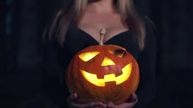 Bir cadının portresi.