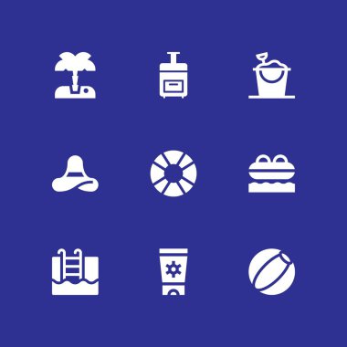 Plaj simge seti. grafik tasarım ve web için cankurtaran, bavul ve kum kova vektör simgesi