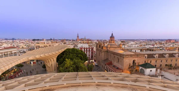 Sevilla Spanien Stadtsilhouette Der Abenddämmerung — Stockfoto