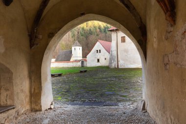 Slovakya kırmızı Manastırı