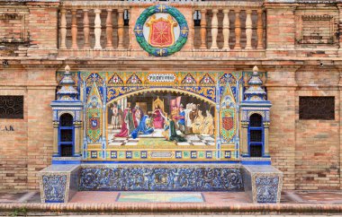 Plaza Espana Seville İspanya'nın her bölgesinden en önemli olayları gösteren, dekoratif mozaik. Pamplona. Temmuz 2018