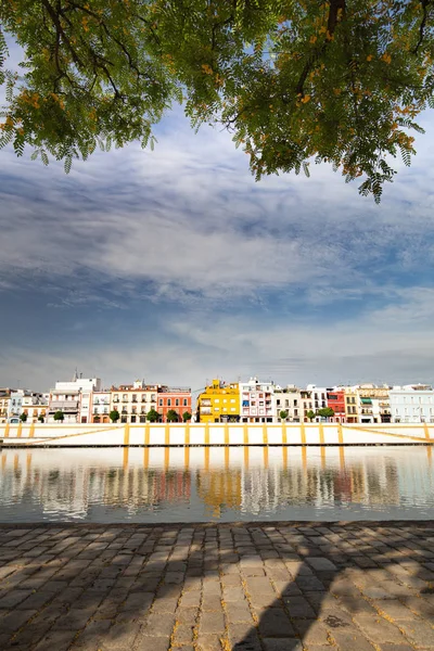 Sevilla Spanya Manzaralı Triana Bölgesinin Tarihi Mimarisi Için — Stok fotoğraf