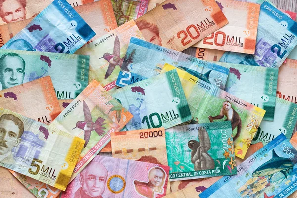 Dinero de Costa Rica / Colones / diferentes denominaciones —  Fotos de Stock