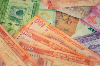 Sri Lanka, Rupiah, çeşitli mezheplerin para