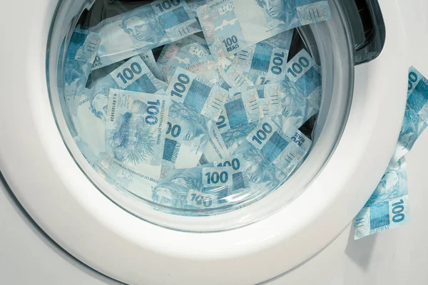Brazil Pénz Mosógépben Pénzmosás Fogalma — Stock Fotó