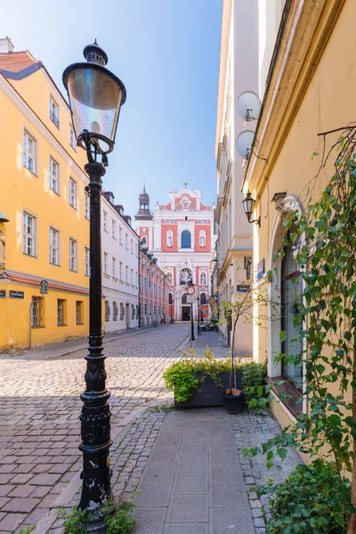 Poznan Histórica Iglesia San Estanislao Plaza Del Mercado Rodeada Viviendas — Foto de Stock