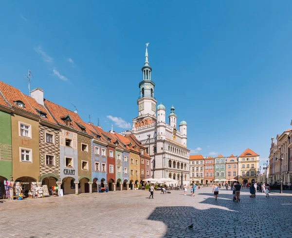 Poznan Polonia Históricos Coloridos Alojamientos Plaza Del Casco Antiguo Día — Foto de Stock