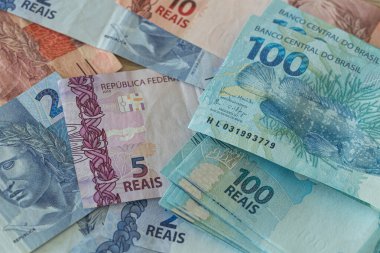Brezilya parası, farklı mezhepler