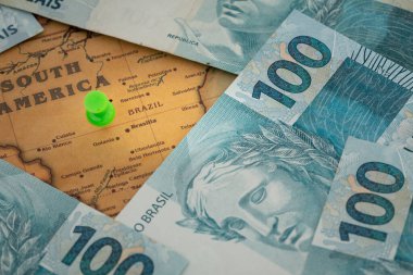 Brezilya parası, 100 reais Güney Amerika haritasında yeşil noktalı, Brezilya