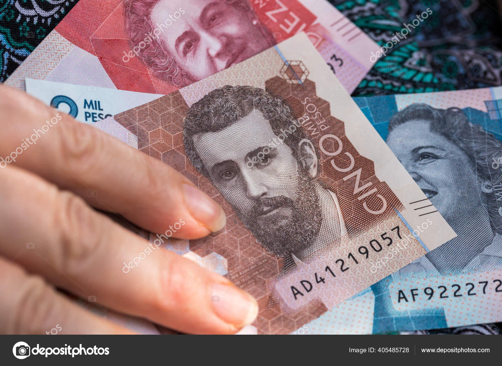 哥伦比亚 比索 兑 美元 (99) 사진