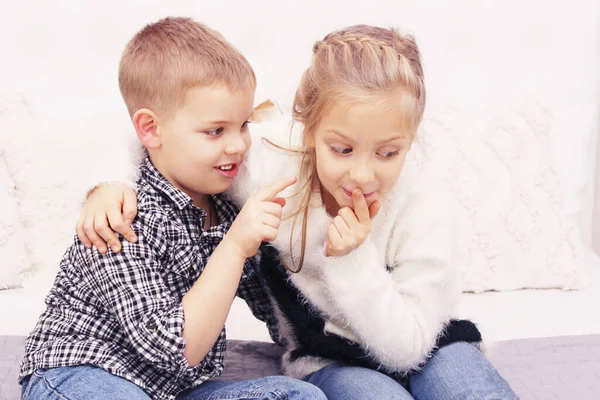 Nsanlar Mutluluk Arkadaş Canlısı Aile Çocuklar Aile Değeri Kavramı Erkek — Stok fotoğraf