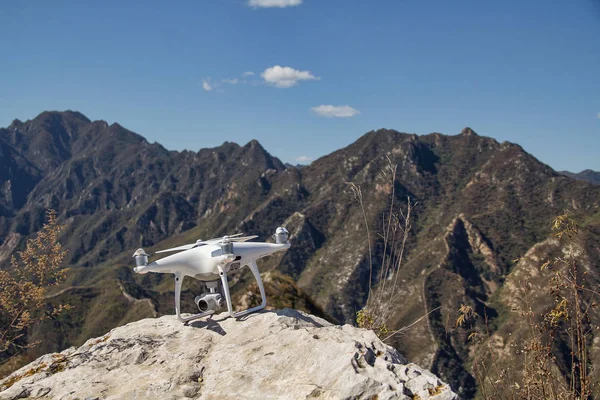 Fotoğrafta ile DJI indeks işlem dron hayalet 4pro vardır. Çekim Beijing yaklaşık 110 km. alınmıştır. Uçağın yükseklik yaklaşık 600 metredir. 