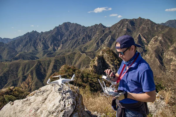 Fotoğrafta ile DJI indeks işlem dron hayalet 4pro vardır. Çekim Beijing yaklaşık 110 km. alınmıştır. Uçağın pilot rakım yaklaşık 600 metredir. 