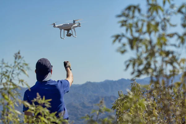 Fotoğrafta ile DJI indeks işlem dron hayalet 4pro vardır. Çekim Beijing yaklaşık 110 km. alınmıştır. Uçağın pilot rakım yaklaşık 600 metredir. 