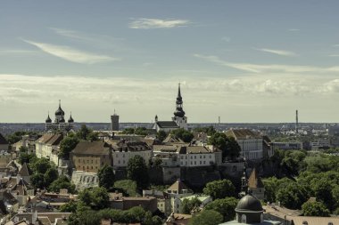 Cityscape Tallinn Estonya üzerinde havadan görünümü