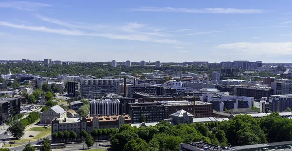 Cityscape Tallinn Estonya üzerinde havadan görünümü