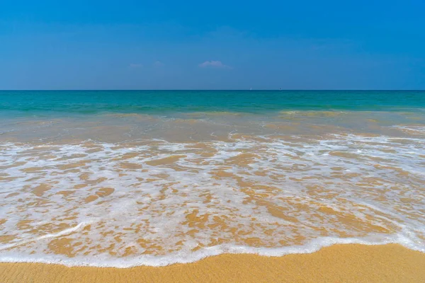 Hermosa Playa Phuket Tailandia — Foto de Stock