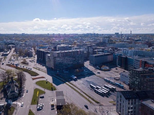 Tallinn Estonia 2019 Vista Aérea Ciudad Con Nuevo Edificio Cerca — Foto de Stock