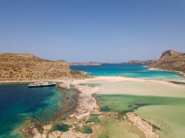 Girit 'teki Gramvousa Adası ve Balos Gölü