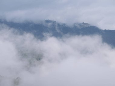 Sis carpatian dağlarda Köyü'nde 