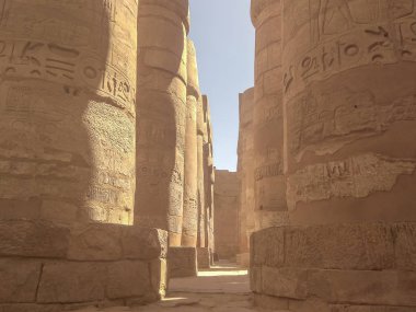 Luxor anıtlar ve colomns
