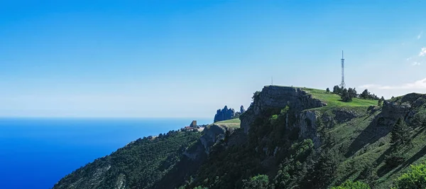 Las Montañas Crimea Bosque Verde Aldea — Foto de Stock