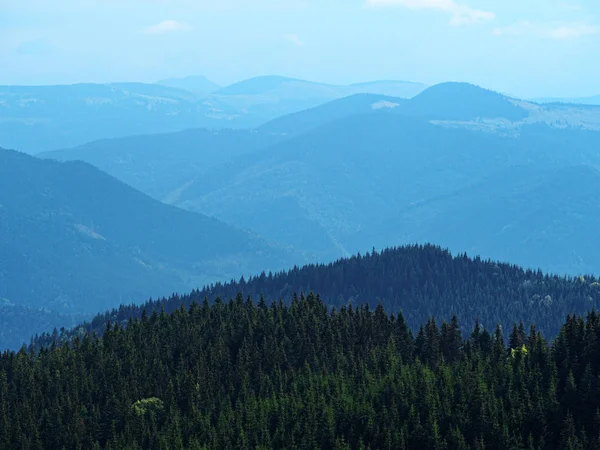 Carpatian Montagne Vista Dall Alto — Foto Stock