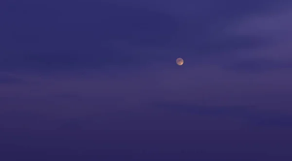 Lua Cheia Clara Contra Céu Noturno — Fotografia de Stock