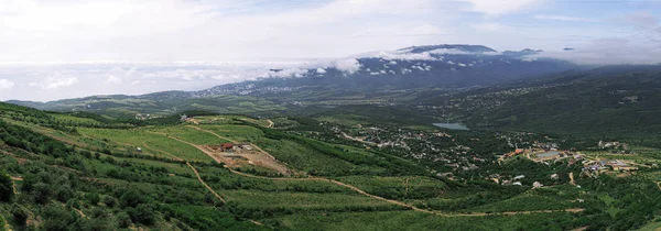 Mountains Crimea Green Forest Village — Stock Photo, Image