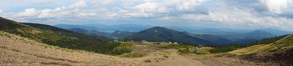 Село Карпатських Гір Зелений Ліс — стокове фото