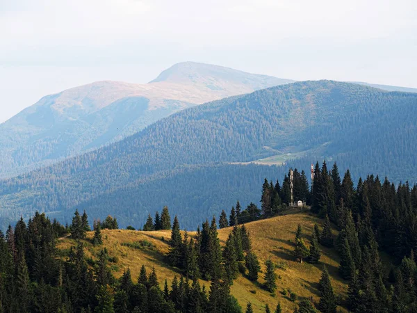 Blick Von Oben Auf Die Karpatischen Berge — Stockfoto