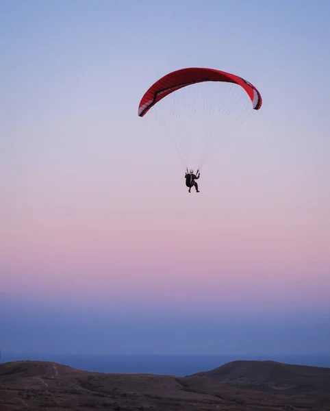 Hombre Parapente Montaña Voloshin Koktebel Crimea — Foto de Stock