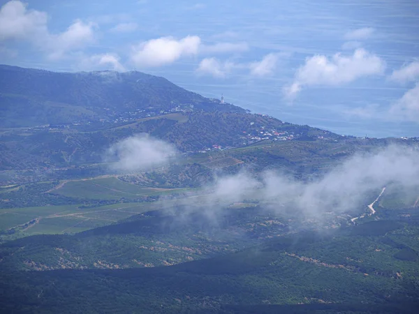 Las Montañas Crimea Bosque Verde Aldea — Foto de Stock