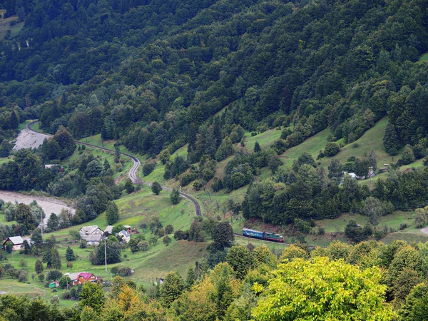 Nevoeiro Névoa Aldeia Montanhas Carpatian — Fotografia de Stock