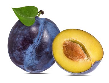 Beyaz arkaplanda erik