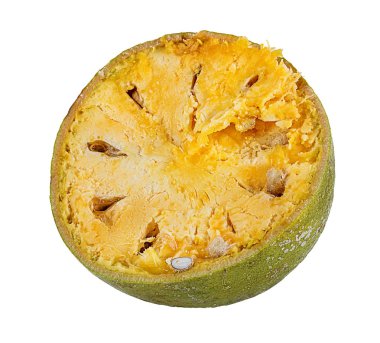 Bael meyve ya da beyaz bir arka plan üzerinde ahşap elma meyve (Aegle marmelos)