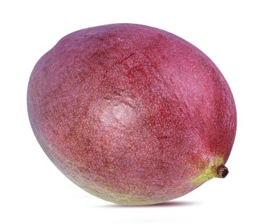 Beyaz arkaplanda yalıtılmış mango meyvesi