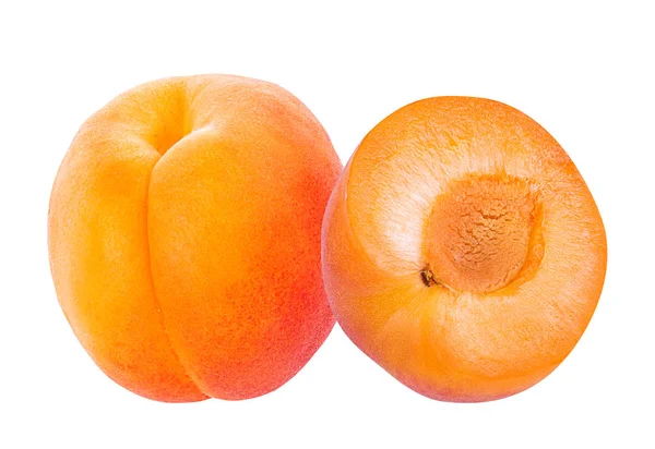 Kayısı beyaz arkaplanda izole edildi