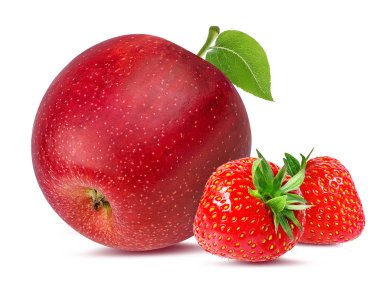 elma ve beyaz arka plan üzerinde izole çilek