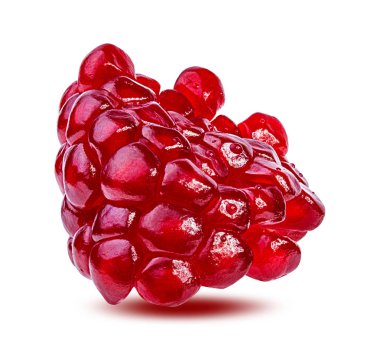 Beyaz arkaplanda izole edilmiş taze nar