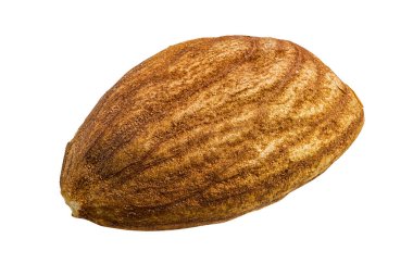 Beyaz arkaplanda izole edilmiş bademler