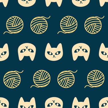 Kediler ve iplik yumakları olan hoş, pürüzsüz bir desen. Vektör çizimi. Sevimli kedi yüzleri ve iplik toplarını koyu bir arka planda barındıran şakasız tekrarı çocuklar için mükemmel kumaş kağıtları ve evcil hayvan temalı projeler.