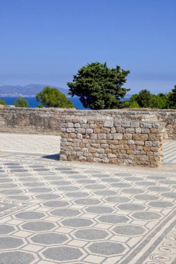 İşsizlik, Girona, Katalonya, İspanya 'daki Antik Yunan harabeleri